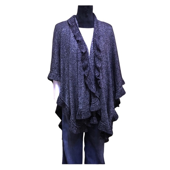 NWT...The Perfect Wrap - Picture 3 of 8